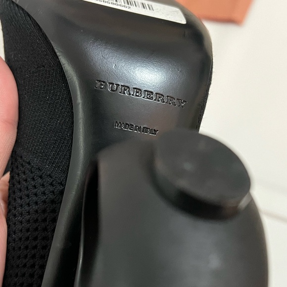 Burberry Kimberley Pointed Toe Ankle Boots - Picture 6 of 7